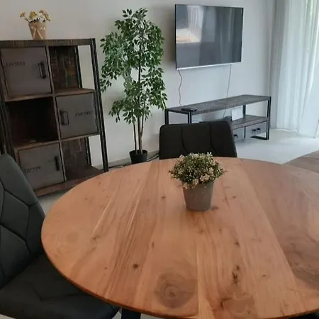 Roko Apartment *