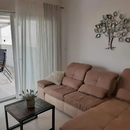 Roko Apartment *