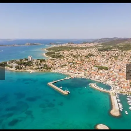 Roko 아파트 보디체